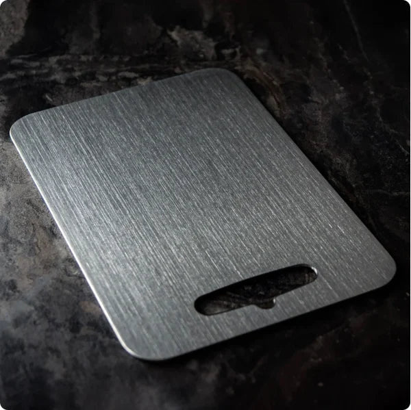 CIlious Pure Titanium Cutting Board