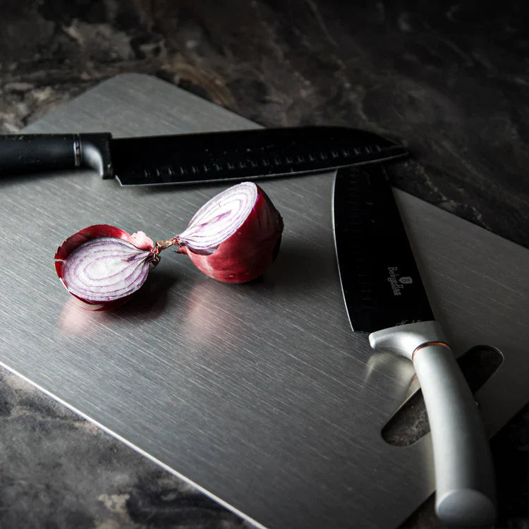 CIlious Pure Titanium Cutting Board