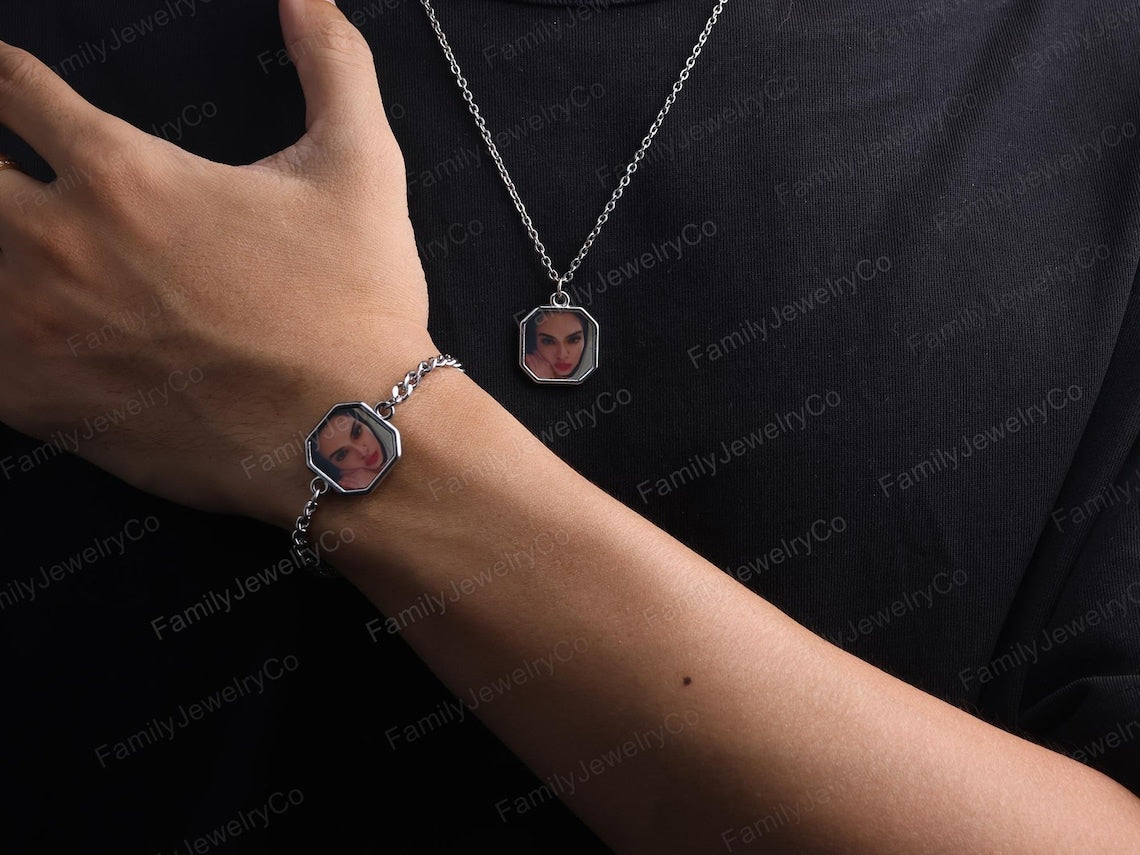 Personalized Heat-Activated Photo Necklace